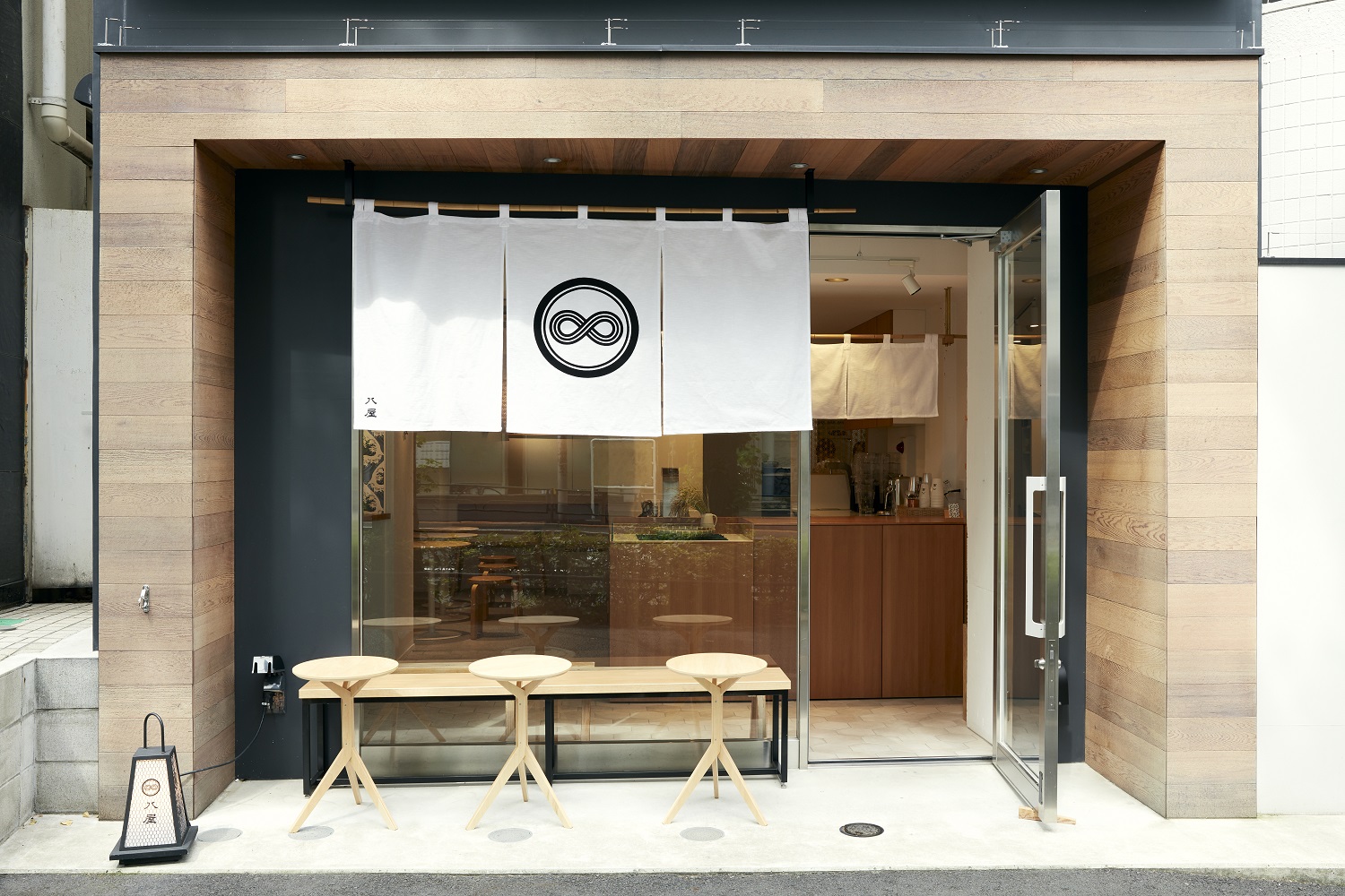日本茶カフェ「八屋」6/28(月）千駄ヶ谷にてリニューアル！ イートインスペースを設け軽食・甘味メニューを充実。 こだわりの内装設備で居心地の良い空間をご提供のサブ画像9