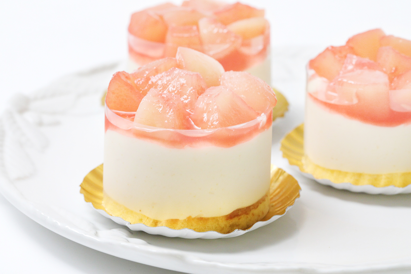 【夏の新作ケーキ】「PÂTISSERIE PINÉDE（パティスリーピネード）」より、旬の桃を使用した季節限定ケーキが新発売のサブ画像6