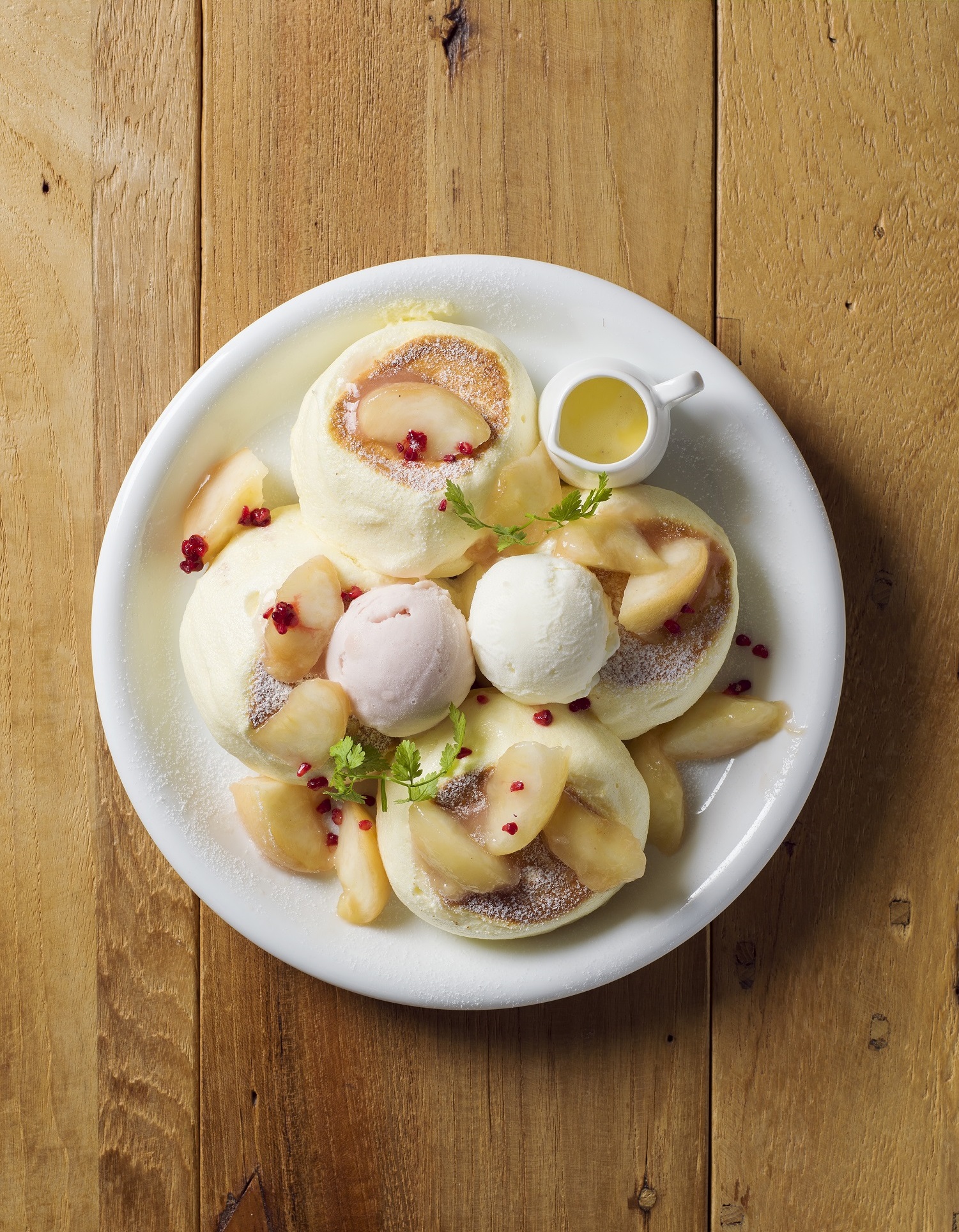 【ドレモルタオ】夏の北海道は「スイーツリゾート」へ。8月限定夏恒例の「桃」を使ったパンケーキが登場！のサブ画像2_パンケーキ「白桃バニラ」