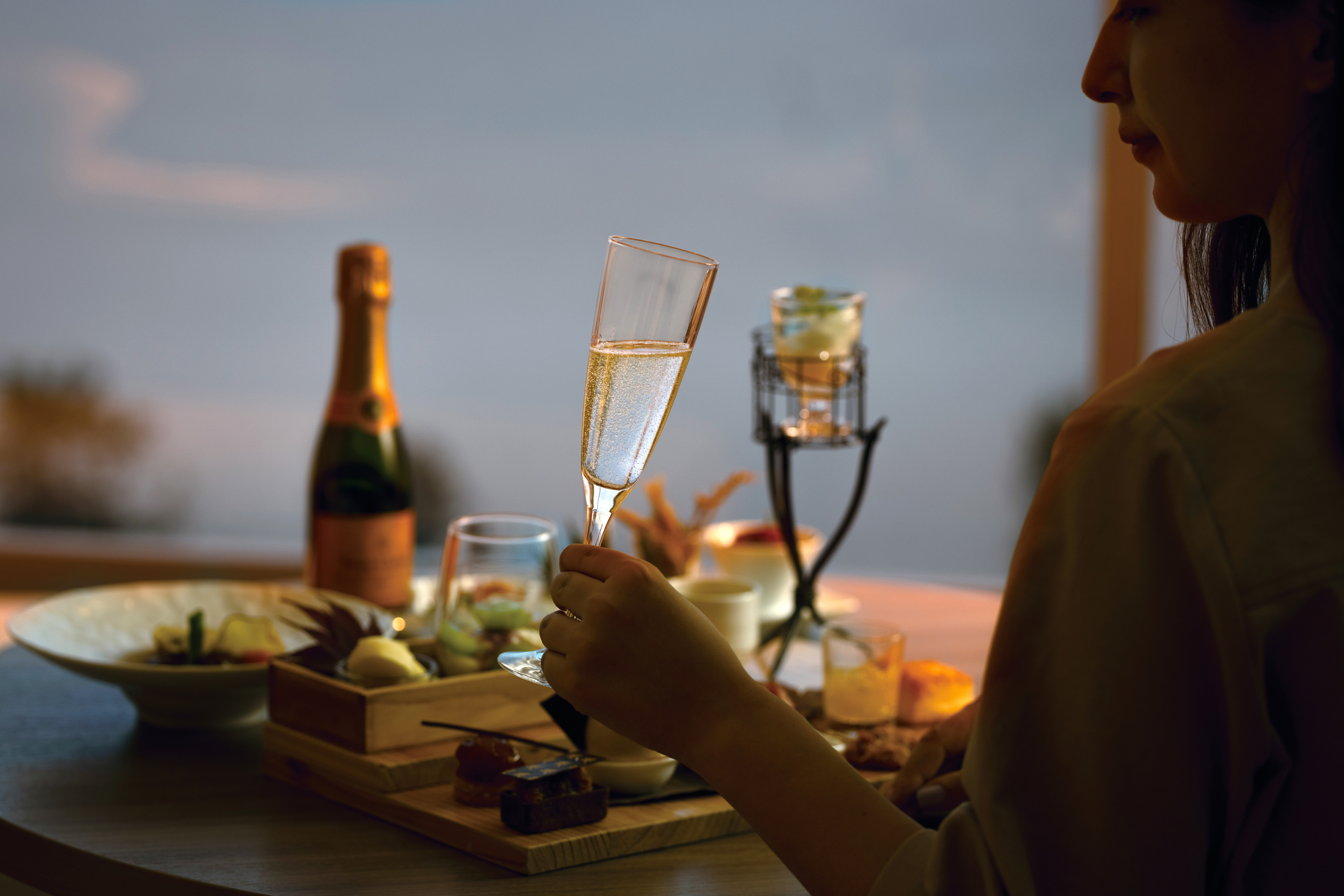 琵琶湖マリオットホテル　「-優雅な大人時間を満喫- イブニングハイティー付プラン」を発売のサブ画像2_イメージ