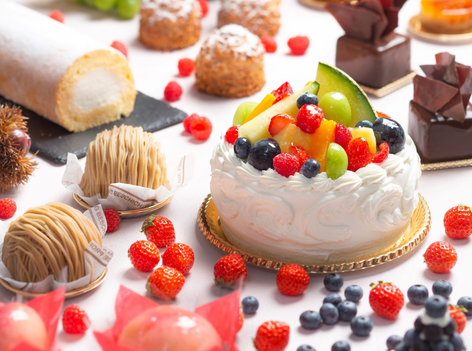 【川崎日航ホテル】ホテル1階に地元川崎、神奈川の素材を活かした生ケーキや焼き菓子が並ぶ「ペストリーショップ」を新規オープンのサブ画像1
