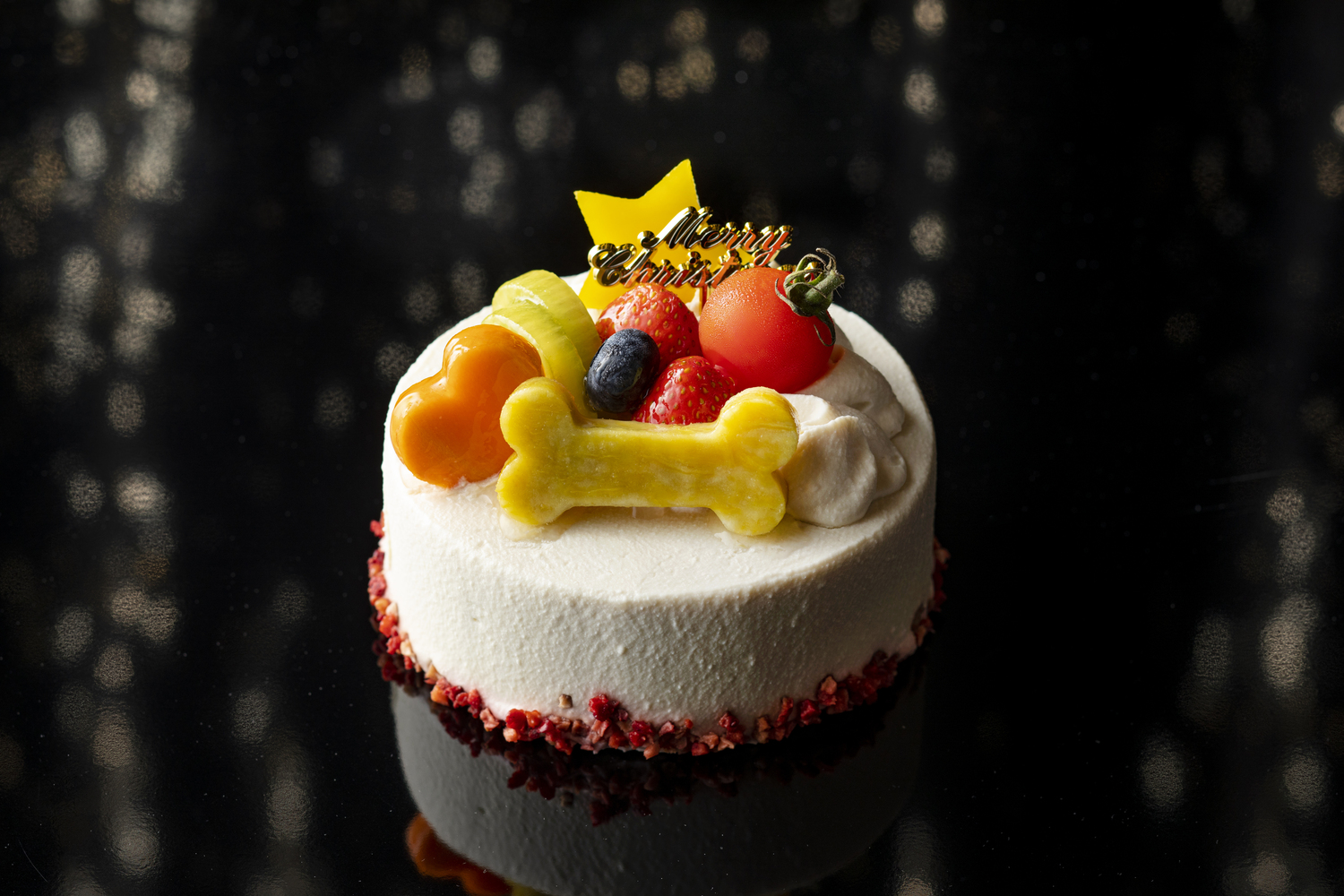 コンラッド東京、9月16日（木）よりクリスマスケーキ＆スイーツの予約を開始のサブ画像5_パウズ・クリスマス　ドッグ用ケーキ