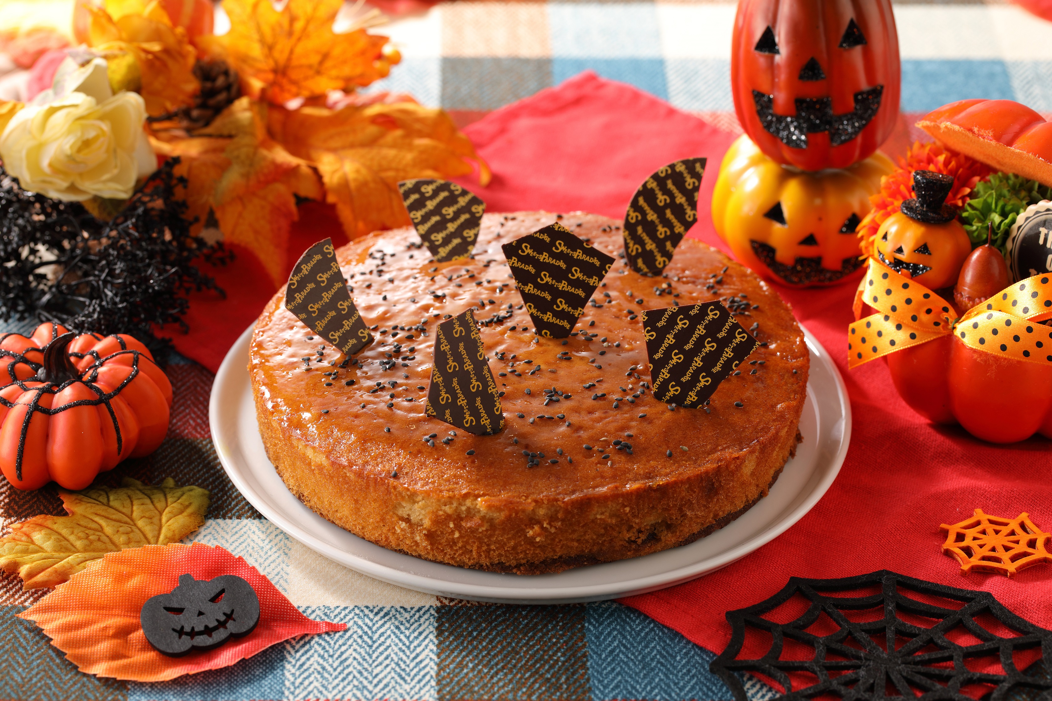 ハロウィンメニューがお出迎え！『スイパラ HALLOWEEN！』のサブ画像4_秋の贈り物 黒糖と焼き芋の焼き菓子 イメージ