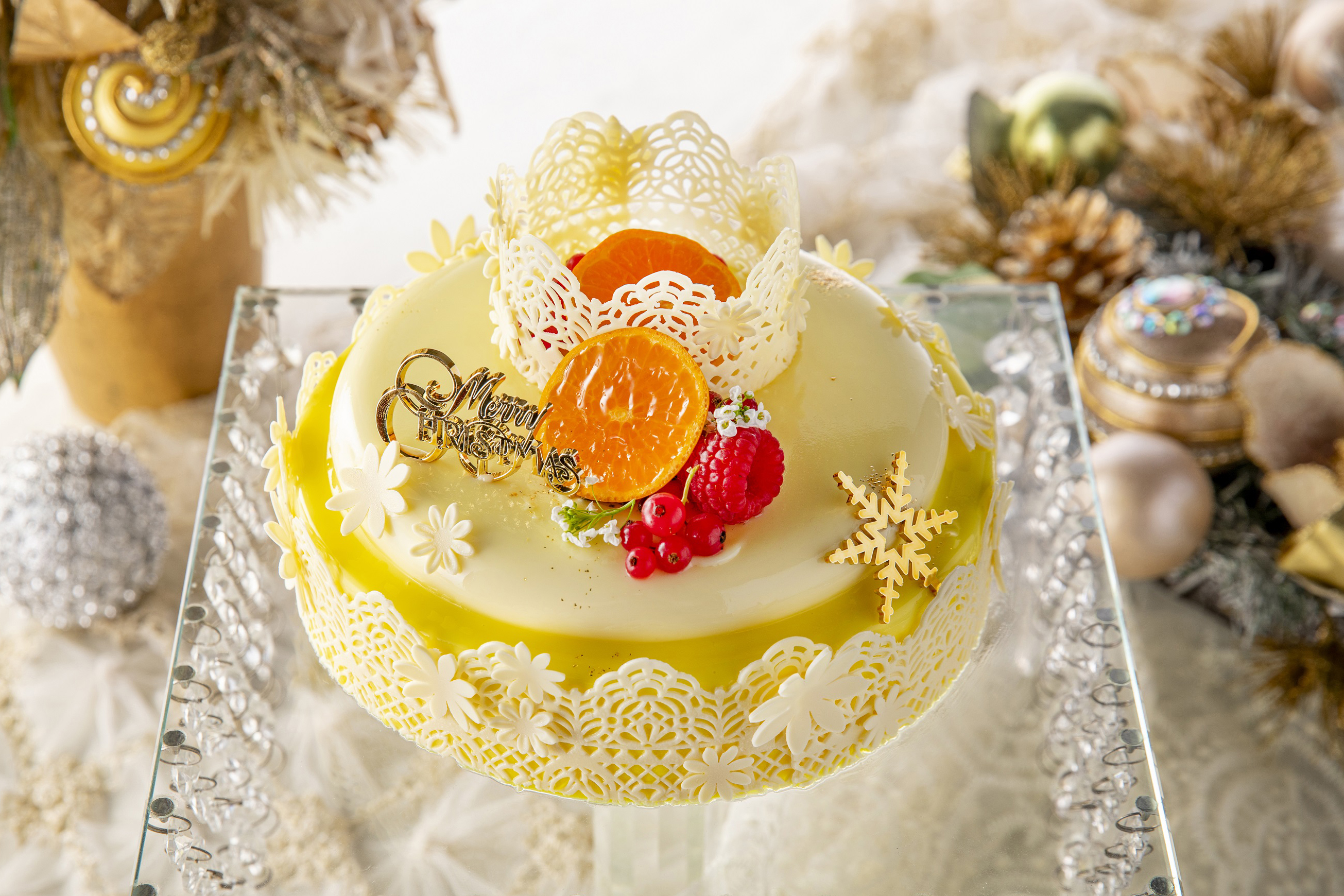 【ヒルトン東京】2021年クリスマスケーキ『サムシング・スイート＆サムシング・ブルー』のサブ画像5_プリンセス・ライン