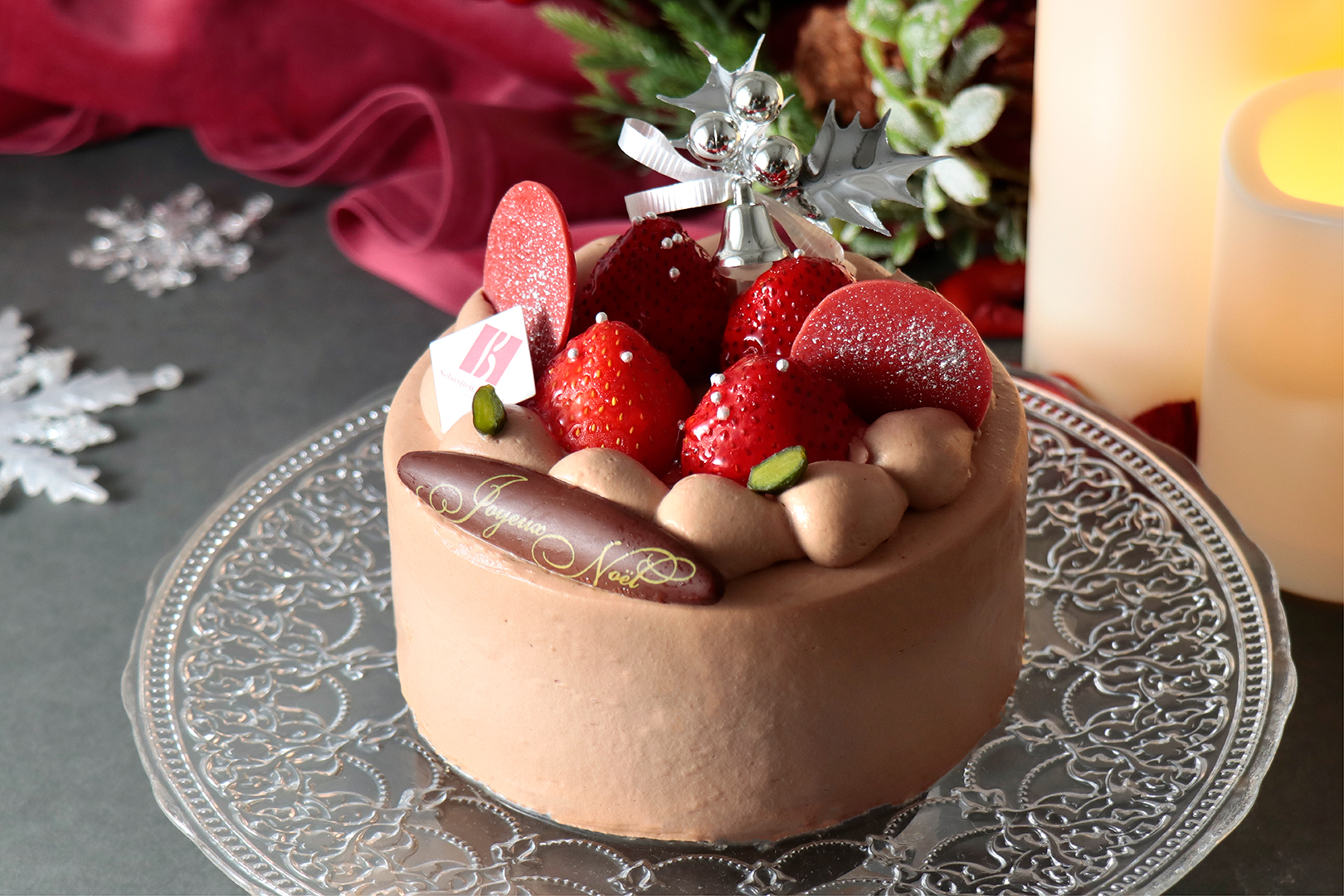 フランス・リヨンのパティシエ兼ショコラティエ、「セバスチャン・ブイエ」の華やかなクリスマスケーキ！のサブ画像2