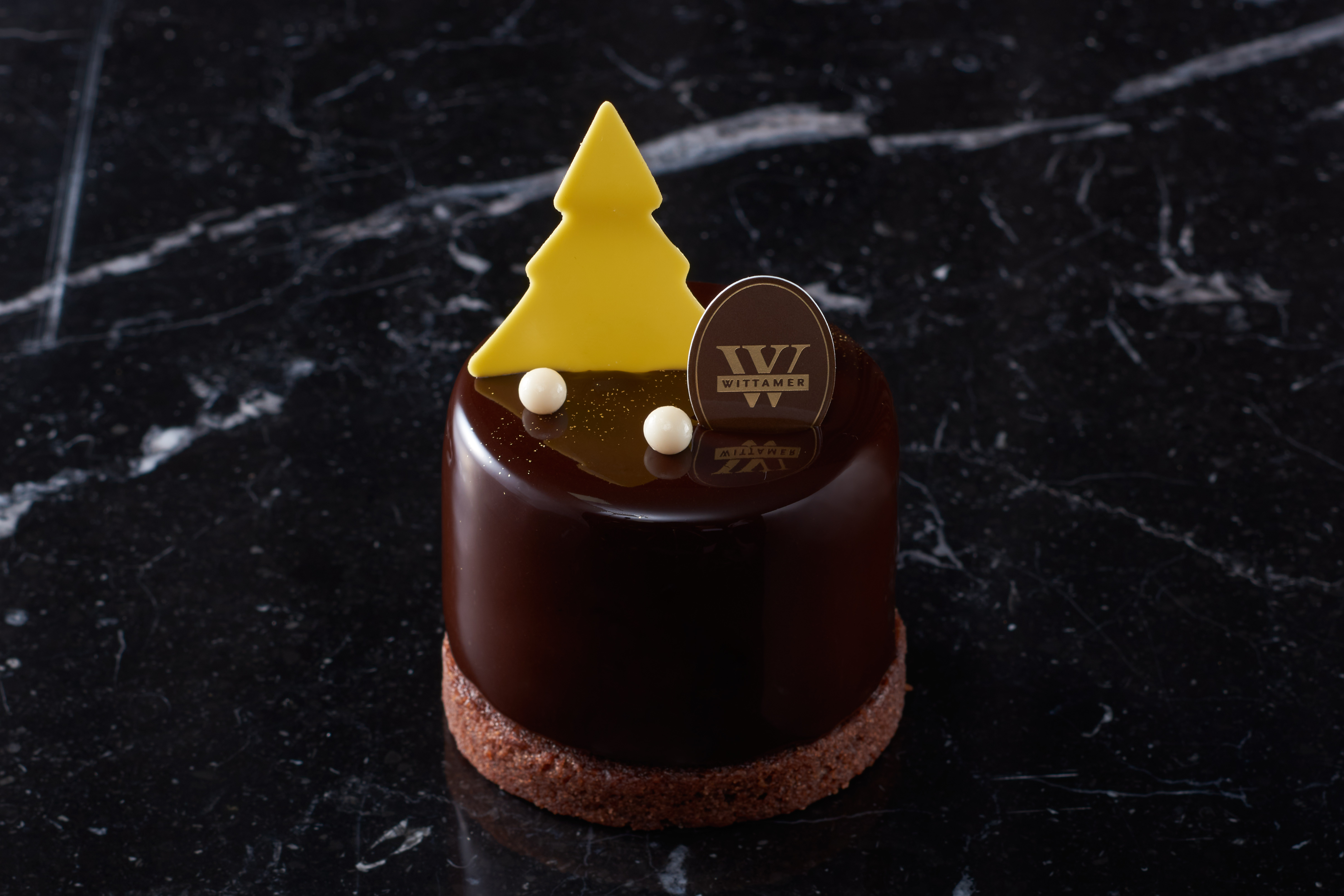 ベルギー王室御用達チョコレートブランド「ヴィタメール」2021年 クリスマスケーキをご紹介いたしますのサブ画像2_サパン・ド・ノエル ピスターシュ
