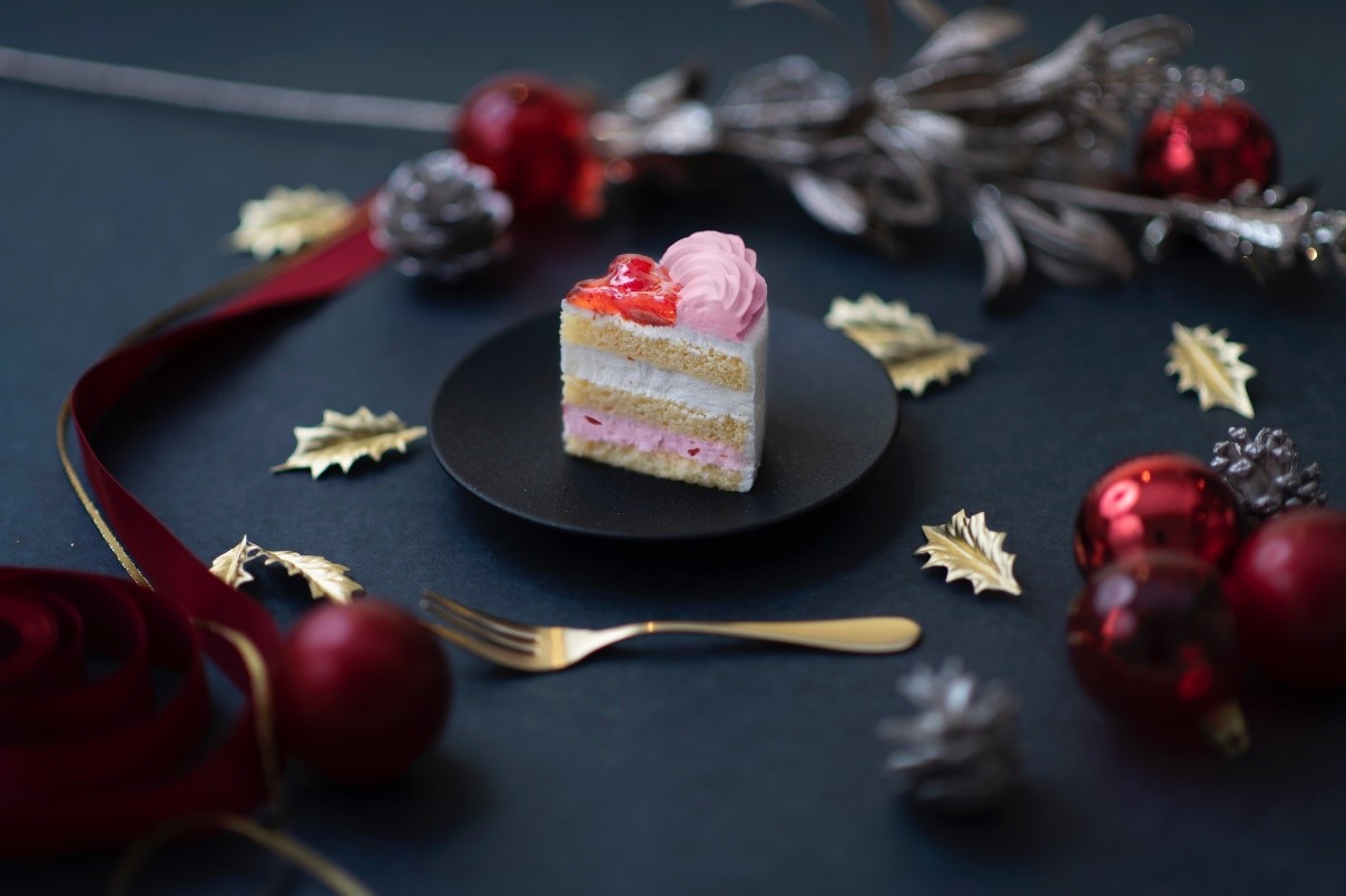 華やかで美味しいクリスマスケーキが、糖質わずか7.1g（約72％オフ！）のギルトフリーなスイーツとして登場！のサブ画像3
