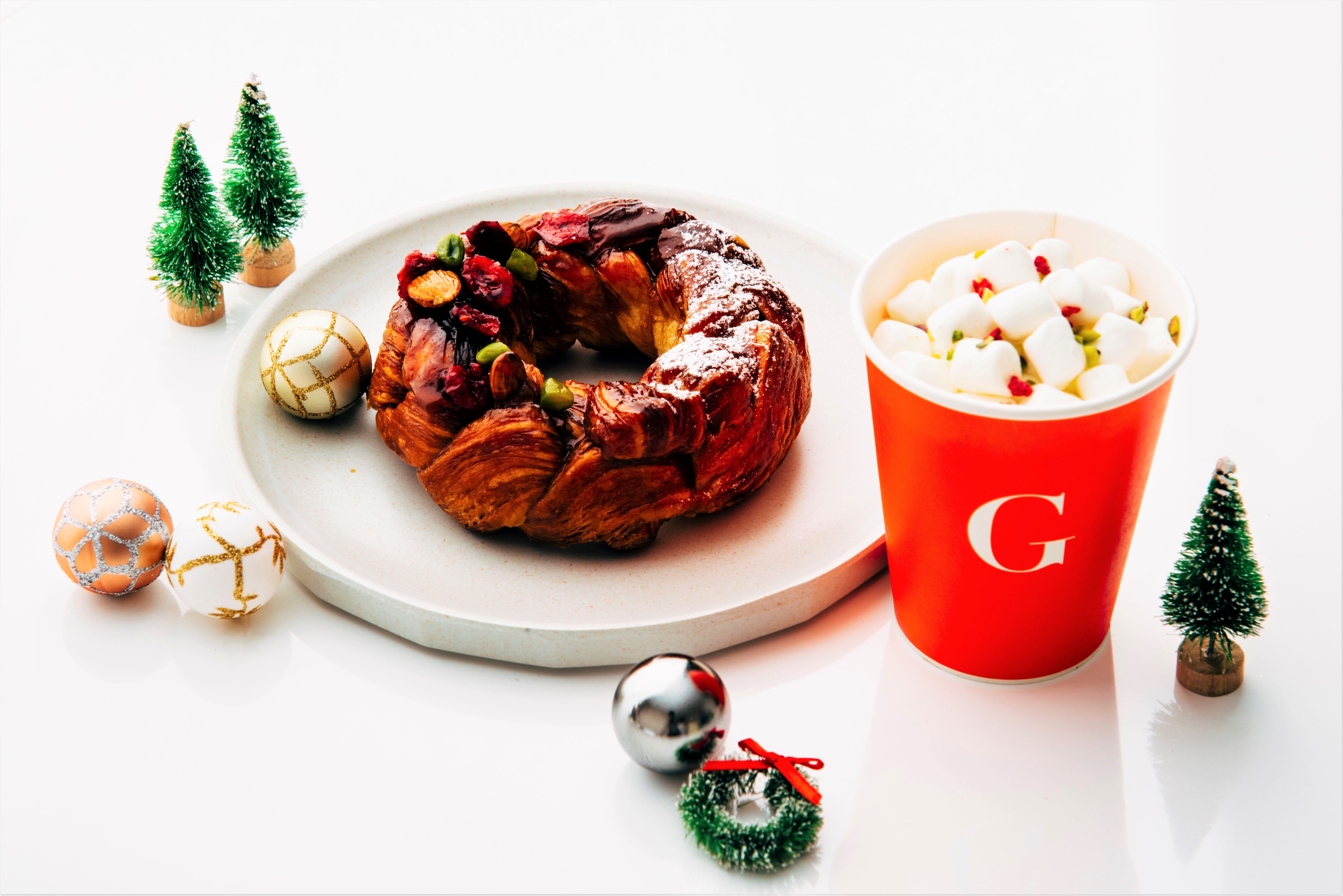 都内に4店舗を展開するカフェ「GGCo.(ジージーコー)」で、芳醇なバターが香る「愛らしいクリスマスブレッド」のサブ画像1_GGCo.「クリスマス」商品ラインナップ
