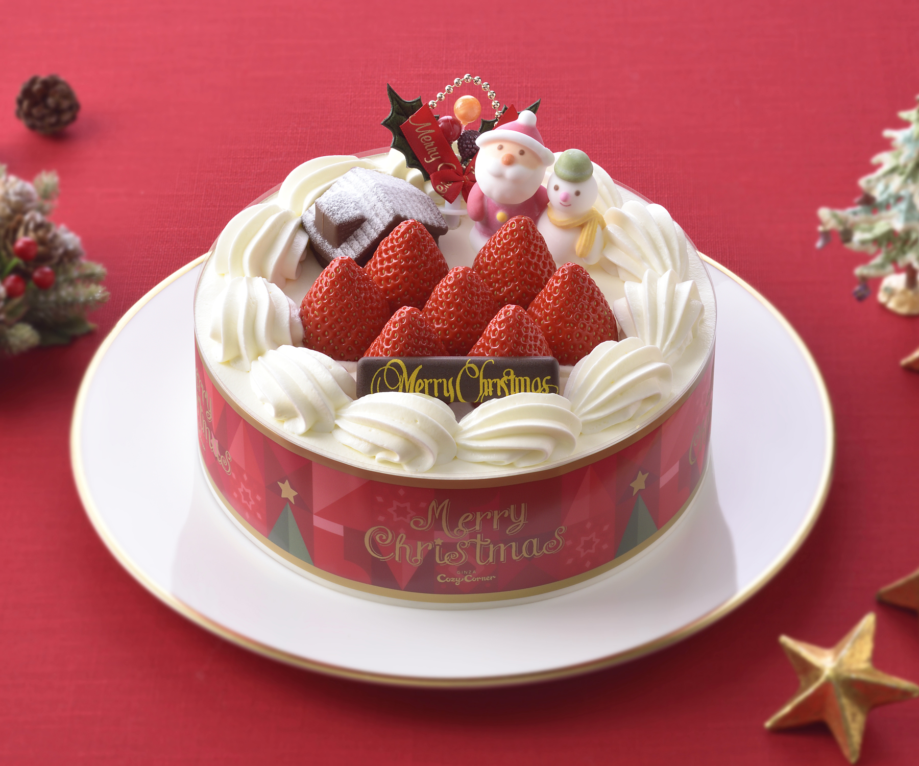 【銀座コージーコーナー】クリスマスケーキの発売が12月18日よりスタート！苺のデコレーション、チョコ、プチケーキアソートなどバラエティ豊かにご用意しました。のサブ画像1_人気NO１「苺サンドショート（5号）」