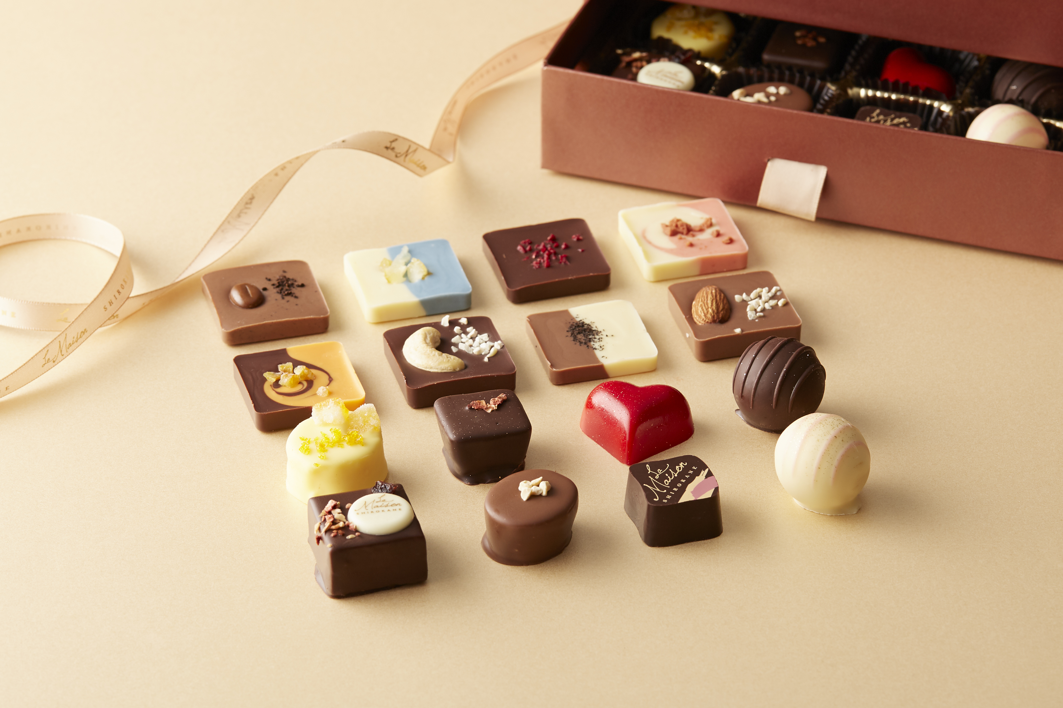 華やかなショコラで彩るバレンタイン！東京・白金の洋菓子ブランド「ラ・メゾン白金」のショコラコレクション2022のサブ画像6