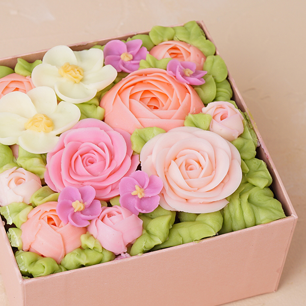 母の日に、スイーツの華を添えて「ありがとう」の気持ちを伝えよう！まるで本物のお花のようなケーキや和スイーツなど　Cake.jpにて2,200種類を超える母の日商品の販売を開始のサブ画像3
