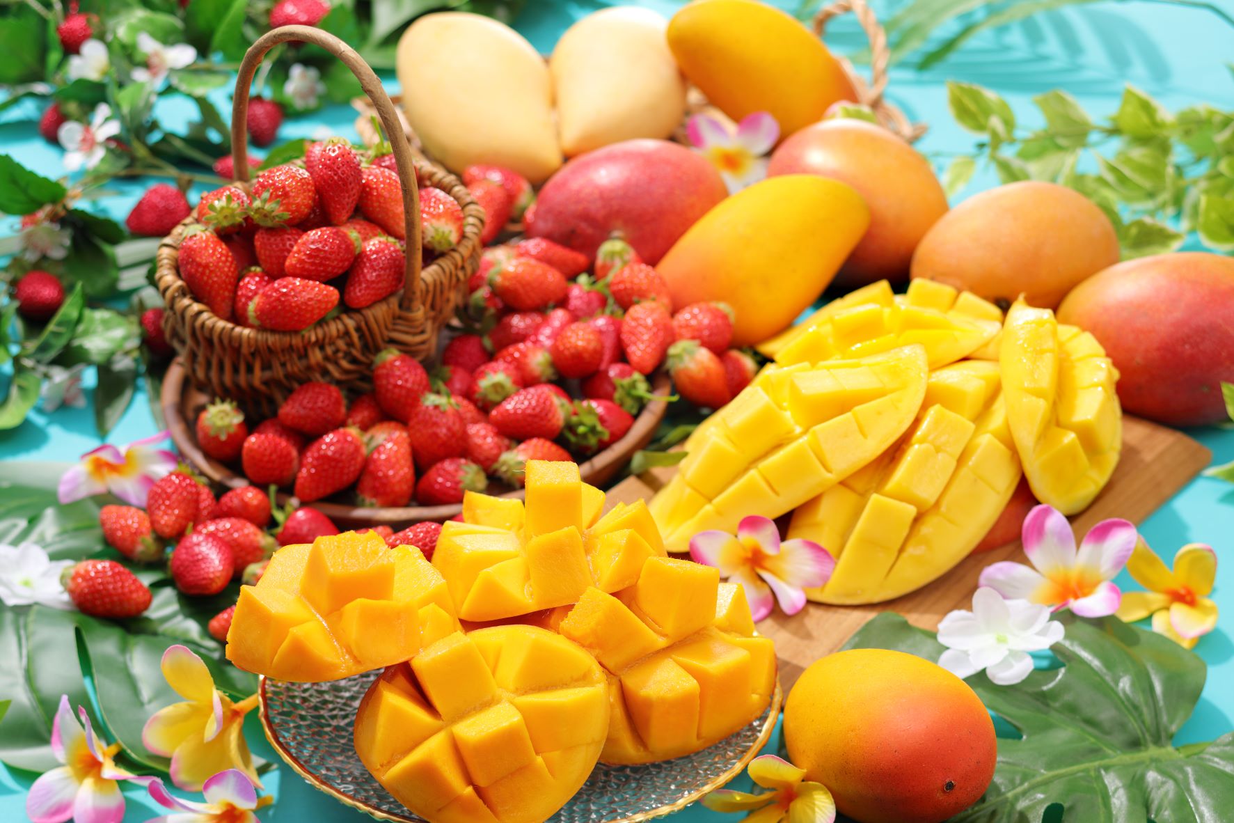 夏のフルーツを先取り♪毎年大人気のマンゴーが食べ放題に登場！4/5からのフルパラコースは「ブランドいちご＆マンゴー食べ放題」さらに、高級フルーツ「アールスメロン」をファーストプレートでお届け♪のサブ画像1