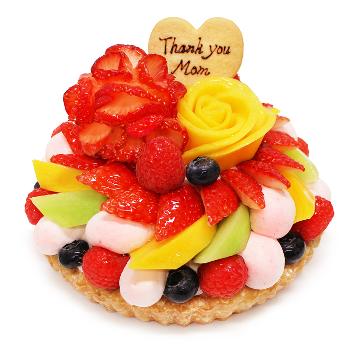 フルーツの花束に思いを込めて！カフェコムサの母の日限定ケーキが今年も登場のサブ画像1_いちごのカーネーションとマンゴーローズの花束ケーキ
