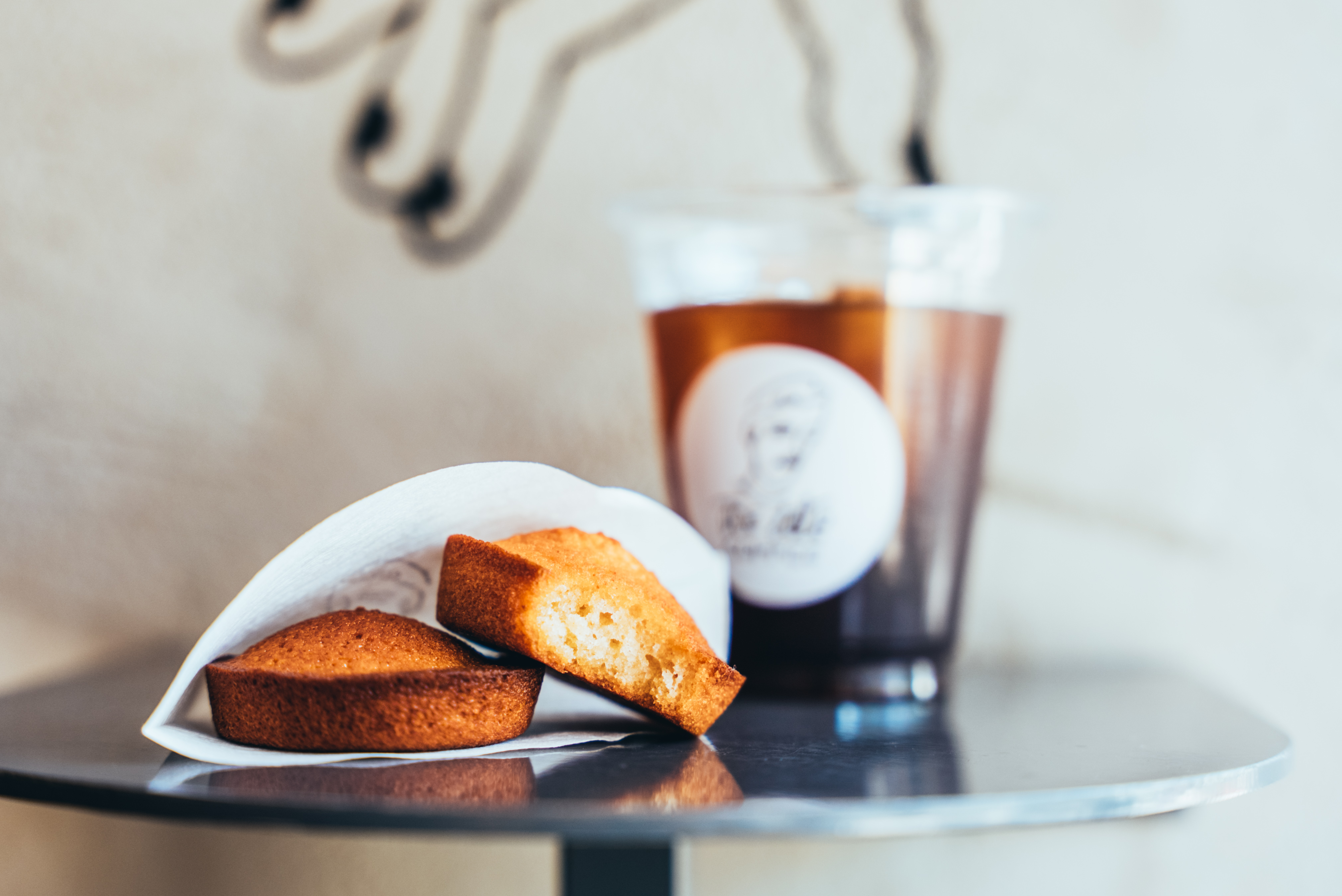 恵比寿のコーヒースタンド「JOE TALK COFFEE」が、2023年6月1日(木)より「JOEの焼きたてフィナンシェ」を販売開始。発酵バターの芳醇な香りと、ジュワッと食感が楽しめる新たなスイーツ。のサブ画像4