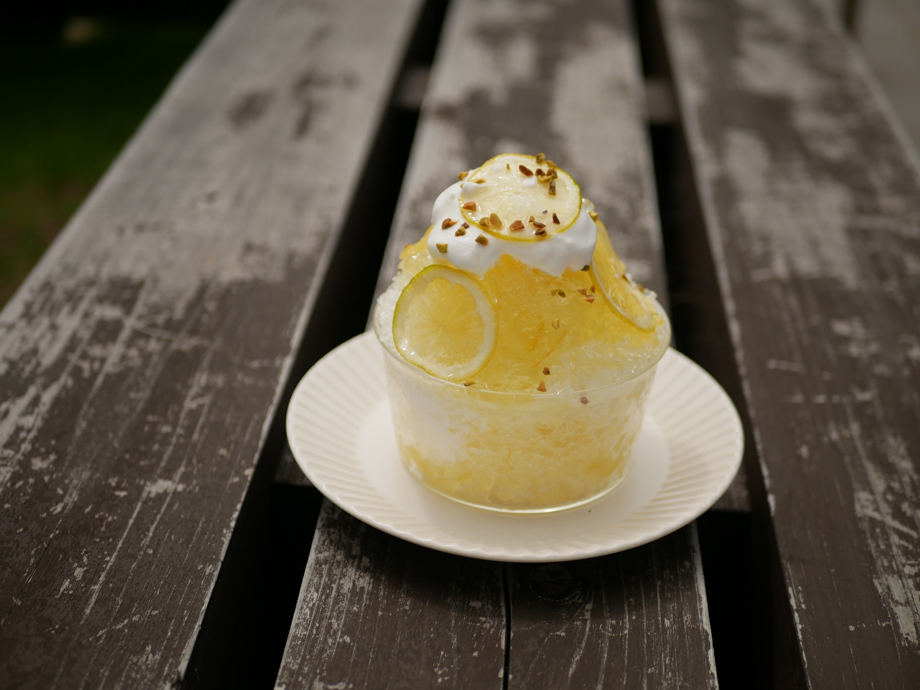 【7月8日販売開始】 鉄鋼工場で採取したニホンミツバチの蜂蜜で作る夏の風物詩 至高の蜂蜜レモンかき氷のサブ画像3