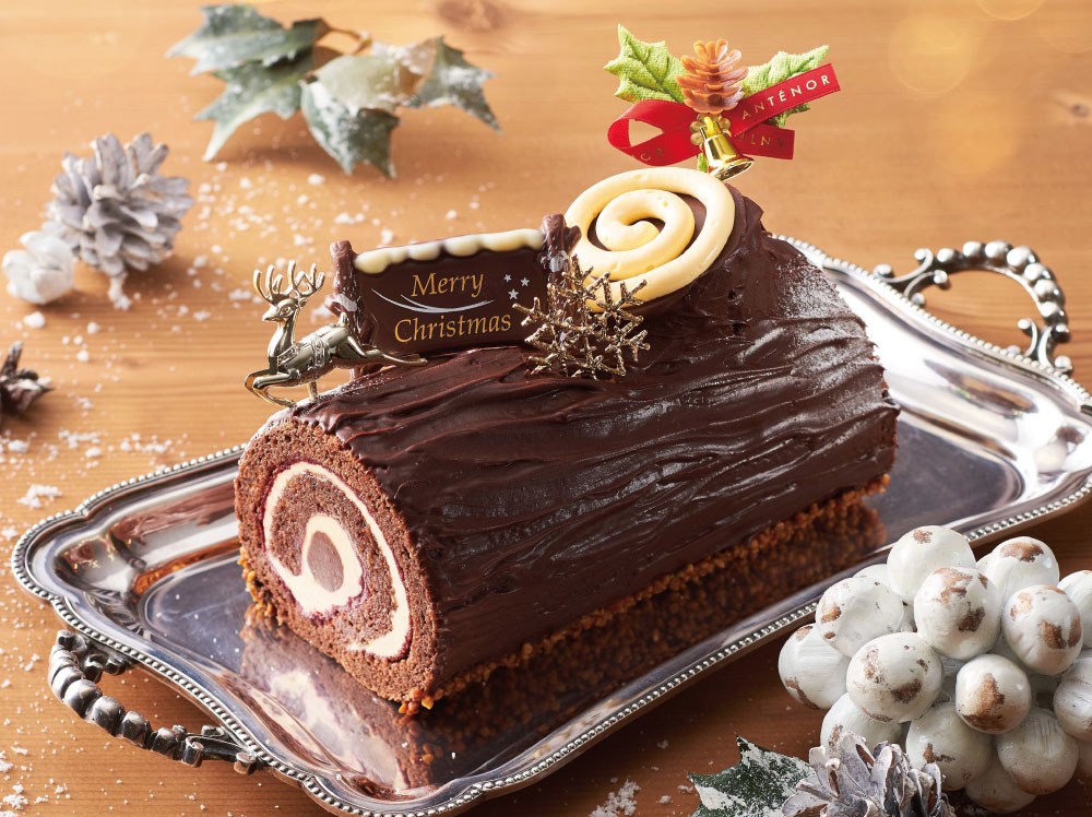 【アンテノール クリスマスケーキ】 新作は輝く苺のスペシャルデコレーション。全て食べられるお菓子の家など8種類のケーキからお選びいただけます。のサブ画像9