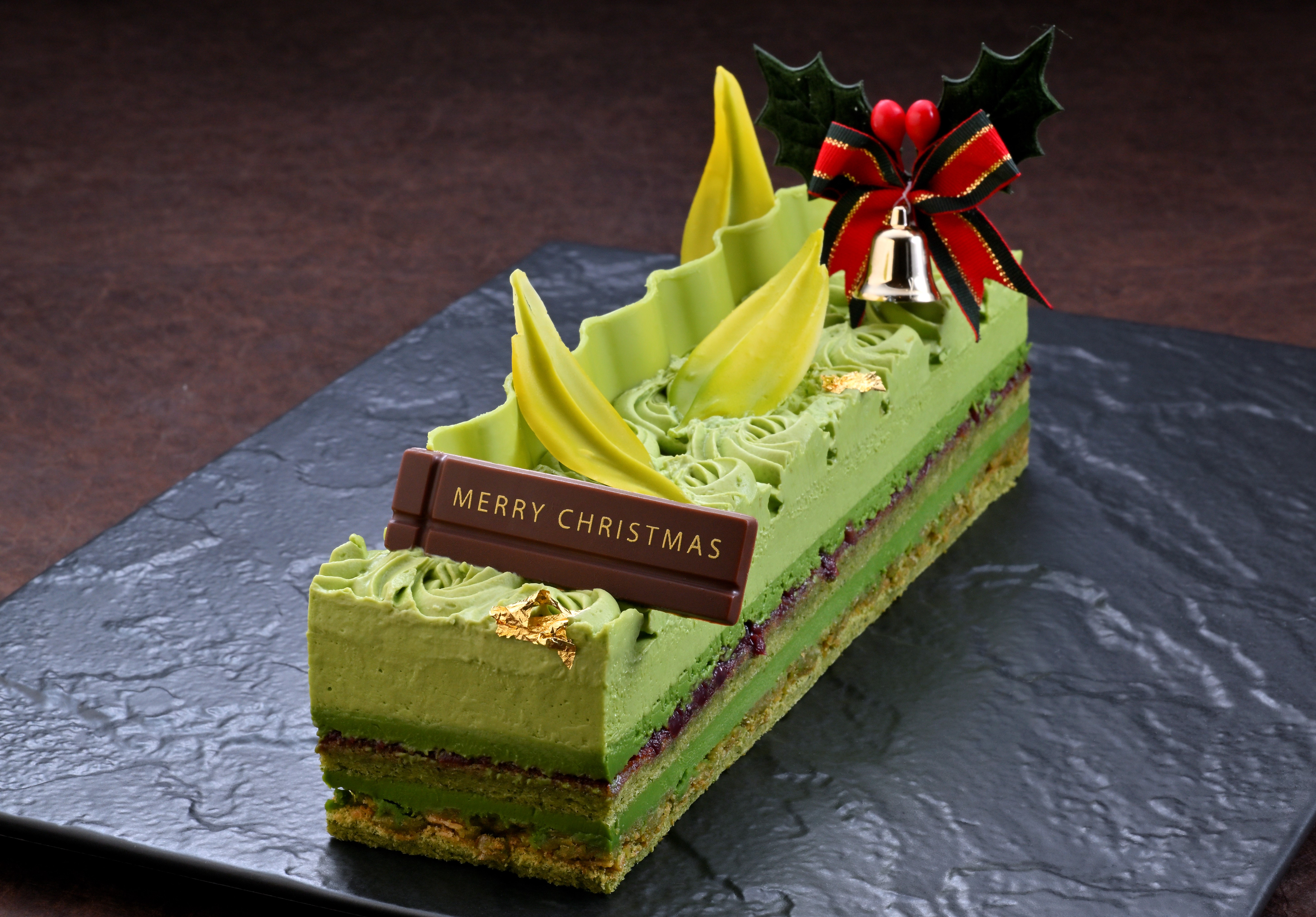 【ホテル日航福岡】食卓を彩るクリスマスケーキが本年も登場！のサブ画像1