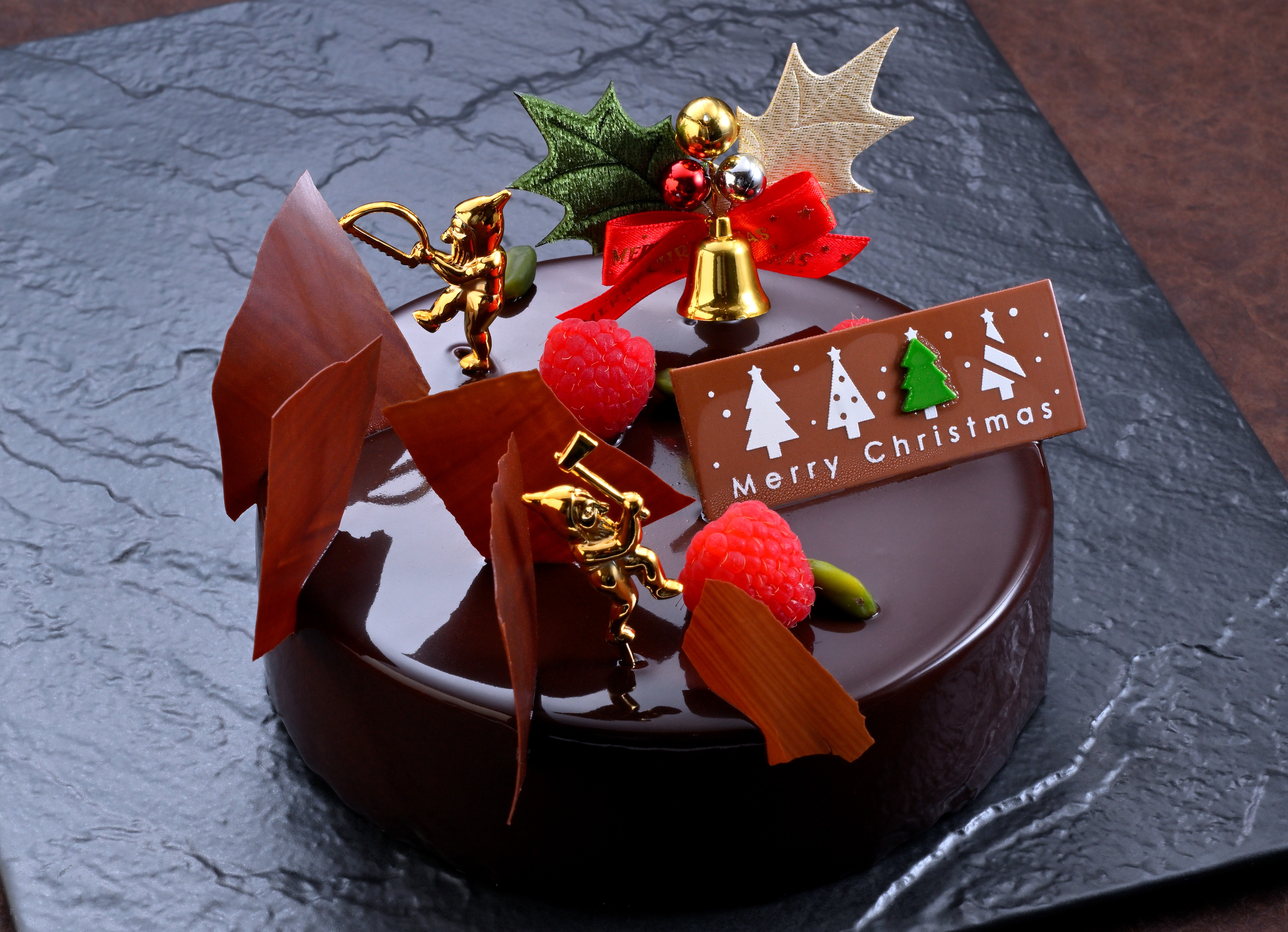 【ホテル日航福岡】食卓を彩るクリスマスケーキが本年も登場！のサブ画像4