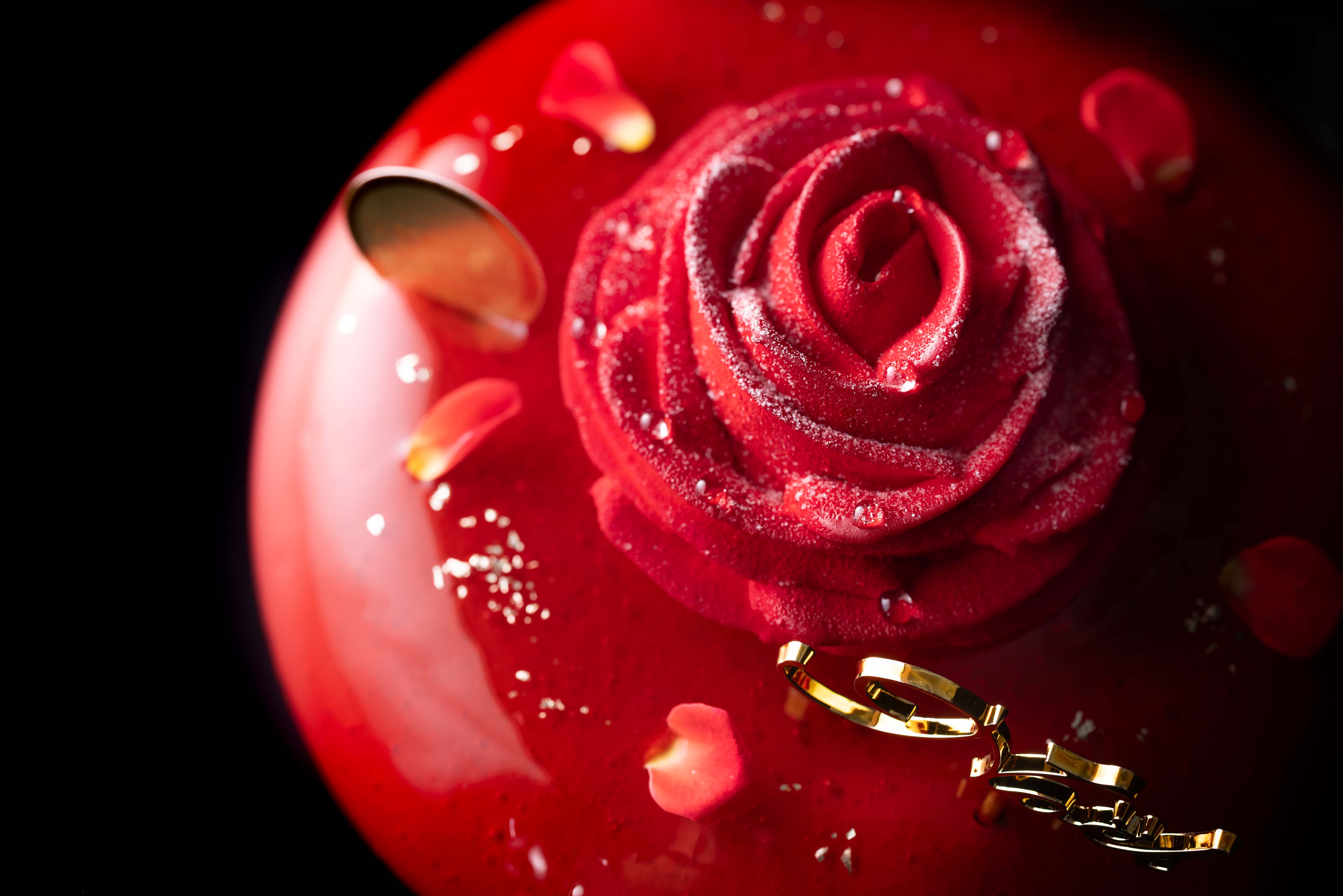 「ジョエル・ロブション」クリスマスケーキを販売　一輪の大きなバラが特徴の『ノエル ローズ マリーアントワネット』など全3種のサブ画像2