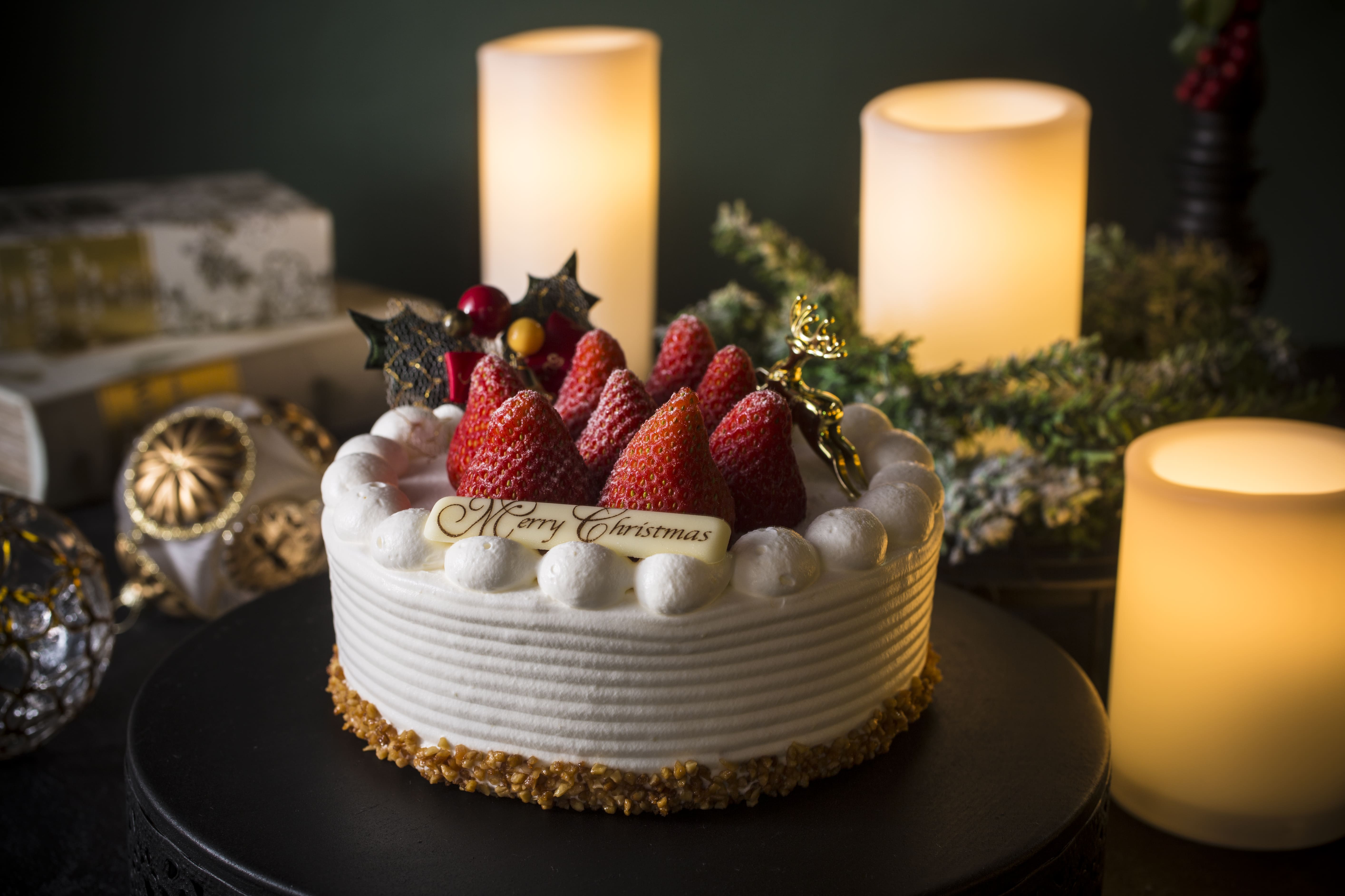 【神戸ポートピアホテル】クリスマスの食卓に華を添える、とっておきのクリスマスケーキとパーティセットが登場！のサブ画像2_ガトー・ノエル・オ・フレーズ