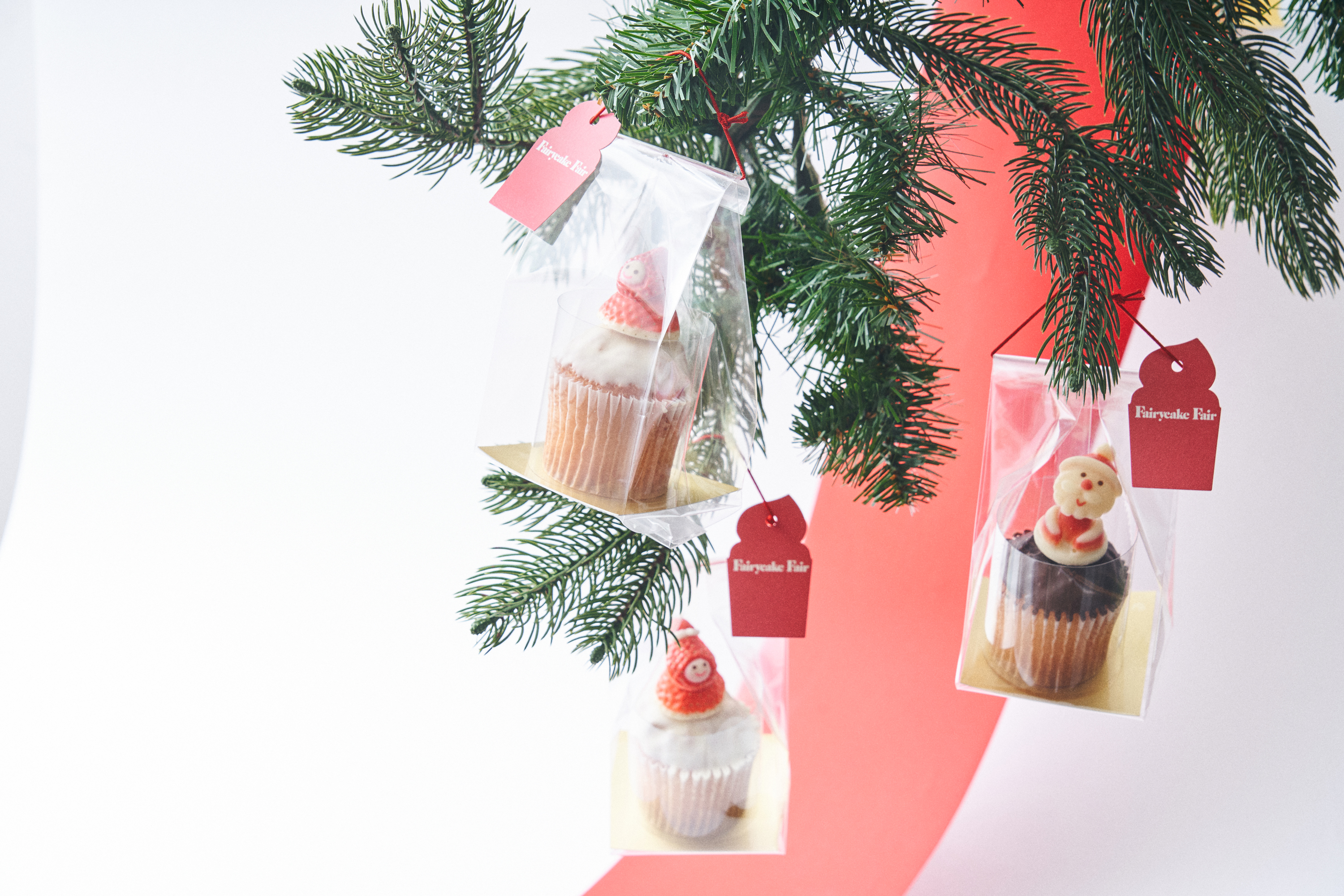 シェアフレンドリーなカップケーキでホリデーシーズンがもっと楽しく！友人とのパーティーや職場の交流に最適、多彩なクリスマス限定カップケーキ登場。「フェアリーケーキフェア」にて11/22(水)店頭販売開始のサブ画像12_クリスマス「1CUPCAKE」