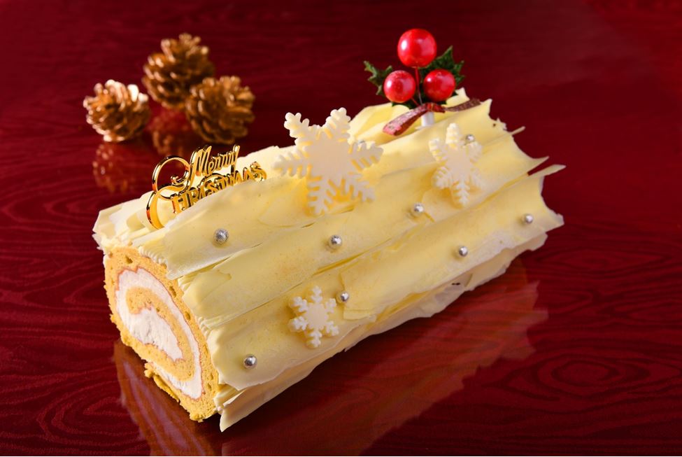 日本一！？たくさん”あまおう”を使用！なんと20個以上のあまおう苺を使った、贅沢なクリスマスケーキが今年も登場のサブ画像2