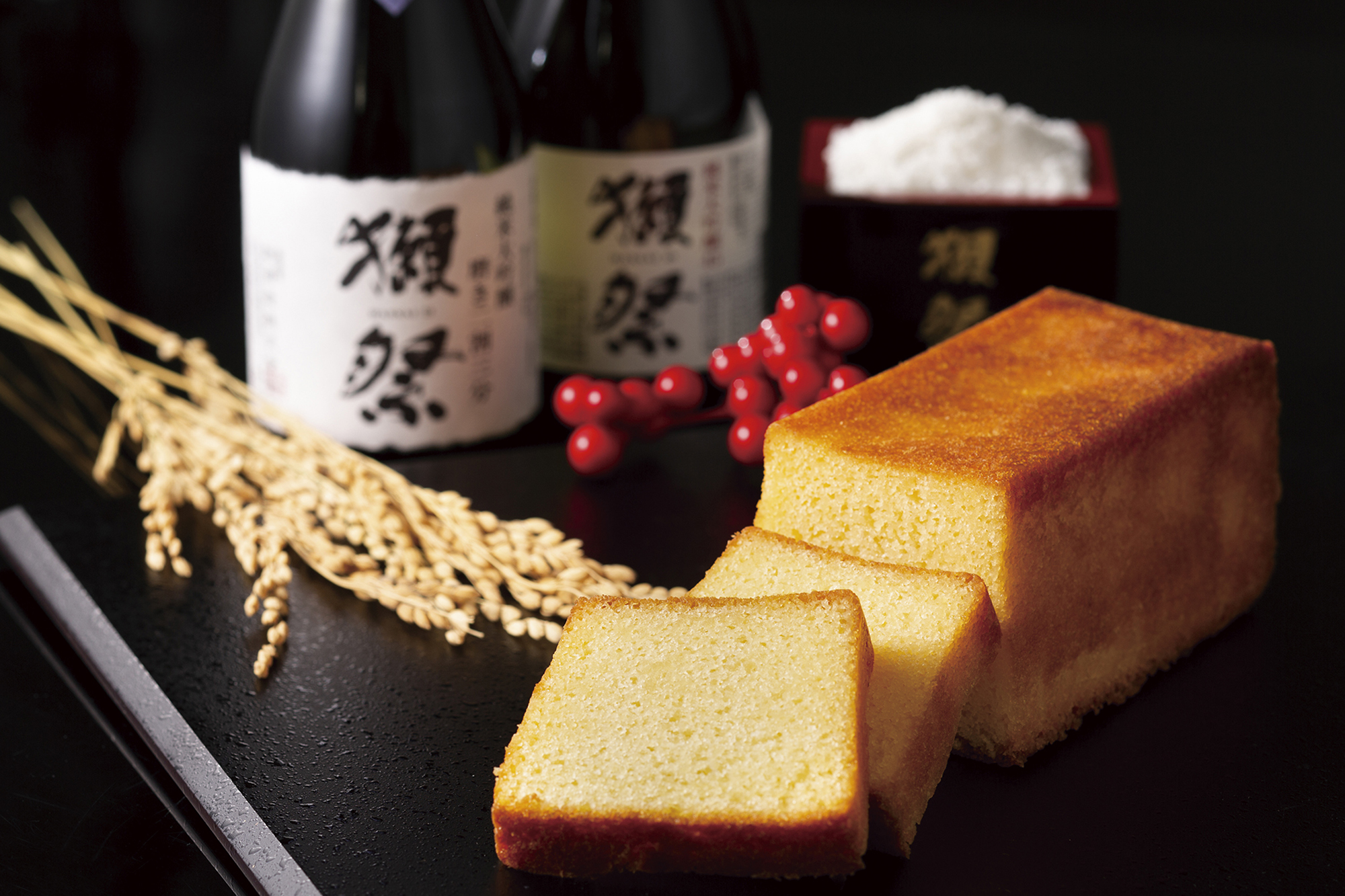 しっとりとした味わいの“獺祭パウンドケーキ”を発売！世界でも認知度が高い日本酒「獺祭」や「獺祭」の酒粕を使用し、お酒好きの方やインバウンド向けのお土産需要に対応のサブ画像1