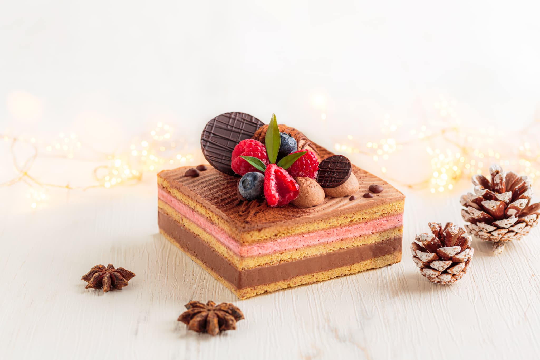 一般的なケーキと比較して、約80％以下に糖質カット！リセライーツ「低糖質クリスマスケーキ2種」の早期割引期間を12/1(日)まで延長！のサブ画像3